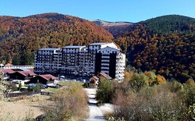 Ripsime Colina Marei
